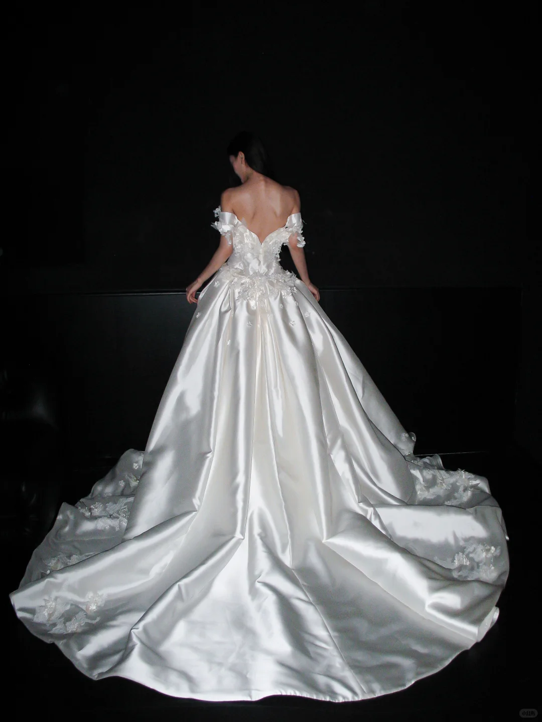 Elegant Ball Gown Off the Shoulder White Appliques Satin Long Train Wedding Dress DP8089