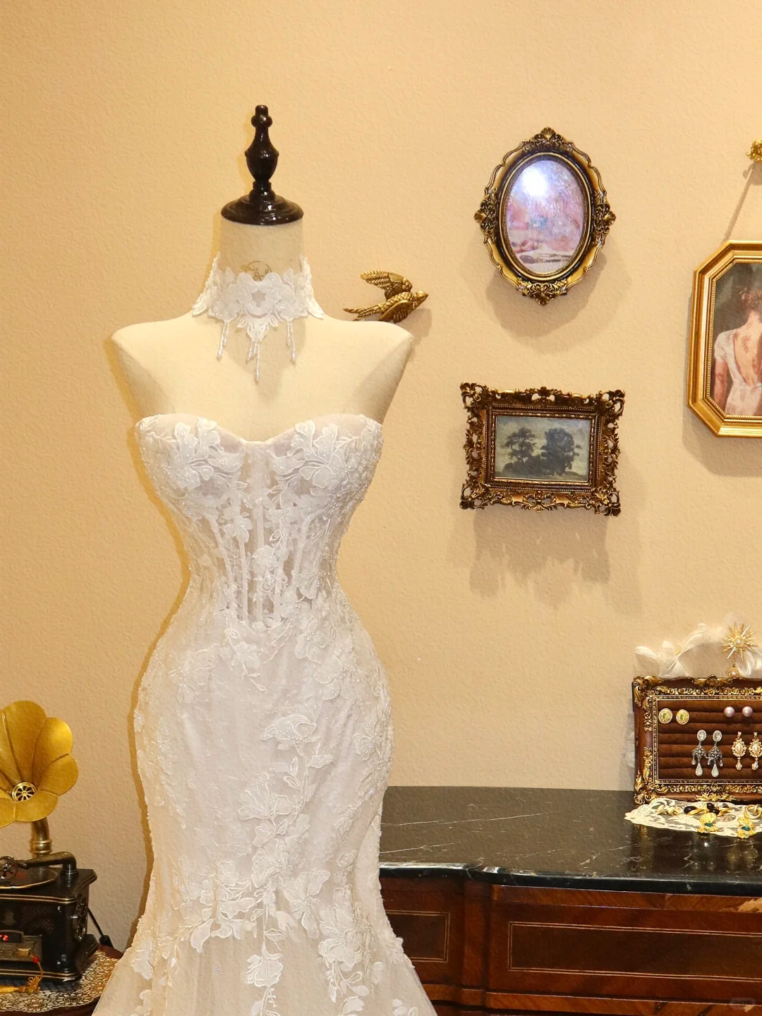 Elegant Mermaid Sweetheart Neck White Lace Tulle Long Prom Dress Wedding Dress DP7039