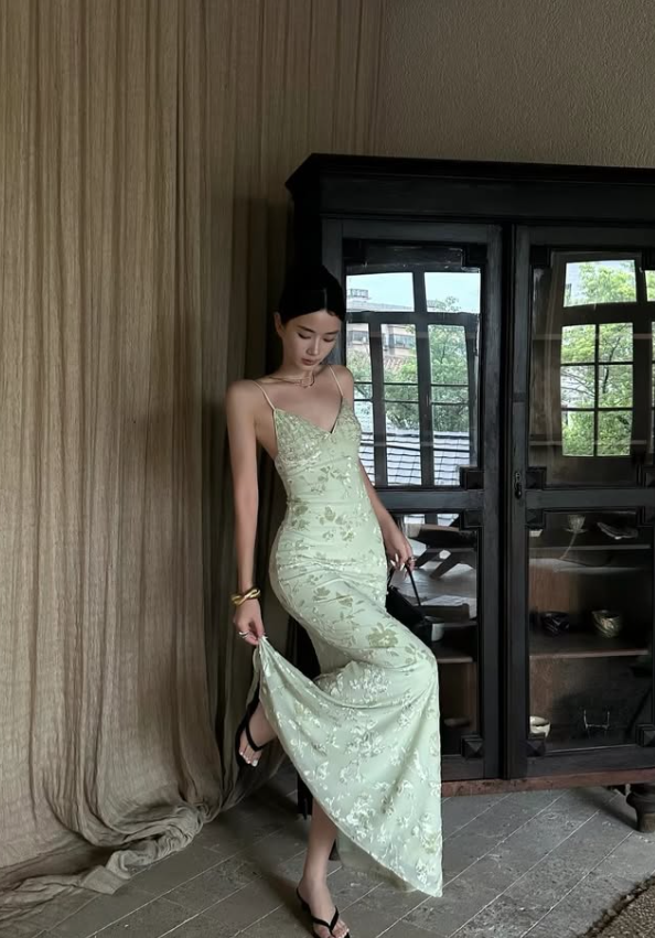 Sage Green Sheath Spaghetti Strap Beaded Print Satin Backless Prom Dress Evening Dress DP7935