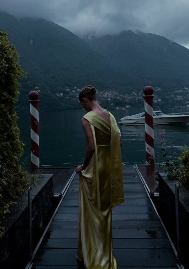 Elegant Yellow Sheath Satin Backless Long Prom Dress Party Dress DP5813