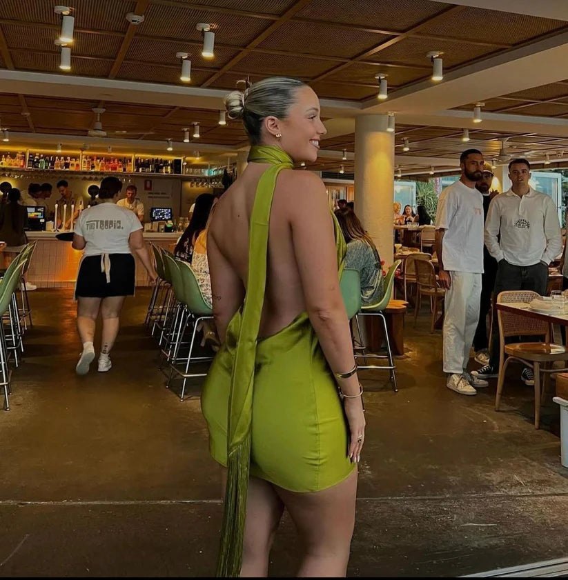 Sexy Green Sheath Open Back Satin Short Homecoming Dress Outfits DP1275