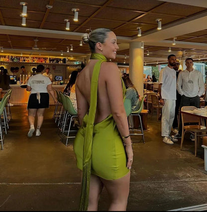 Sexy Green Sheath Open Back Satin Short Homecoming Dress Outfits DP1275