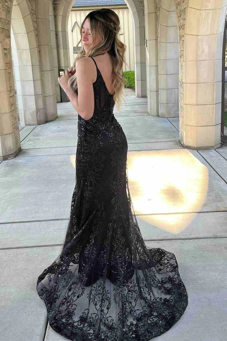 Black Mermaid Strapless V-Neck Appliques Beaded Tulle Long Prom Dress DP1191
