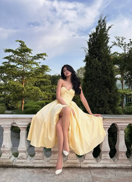 Light Yellow A Line Sweetheart Neck Satin Long Prom Dress 16th Birthday Dress DP3969