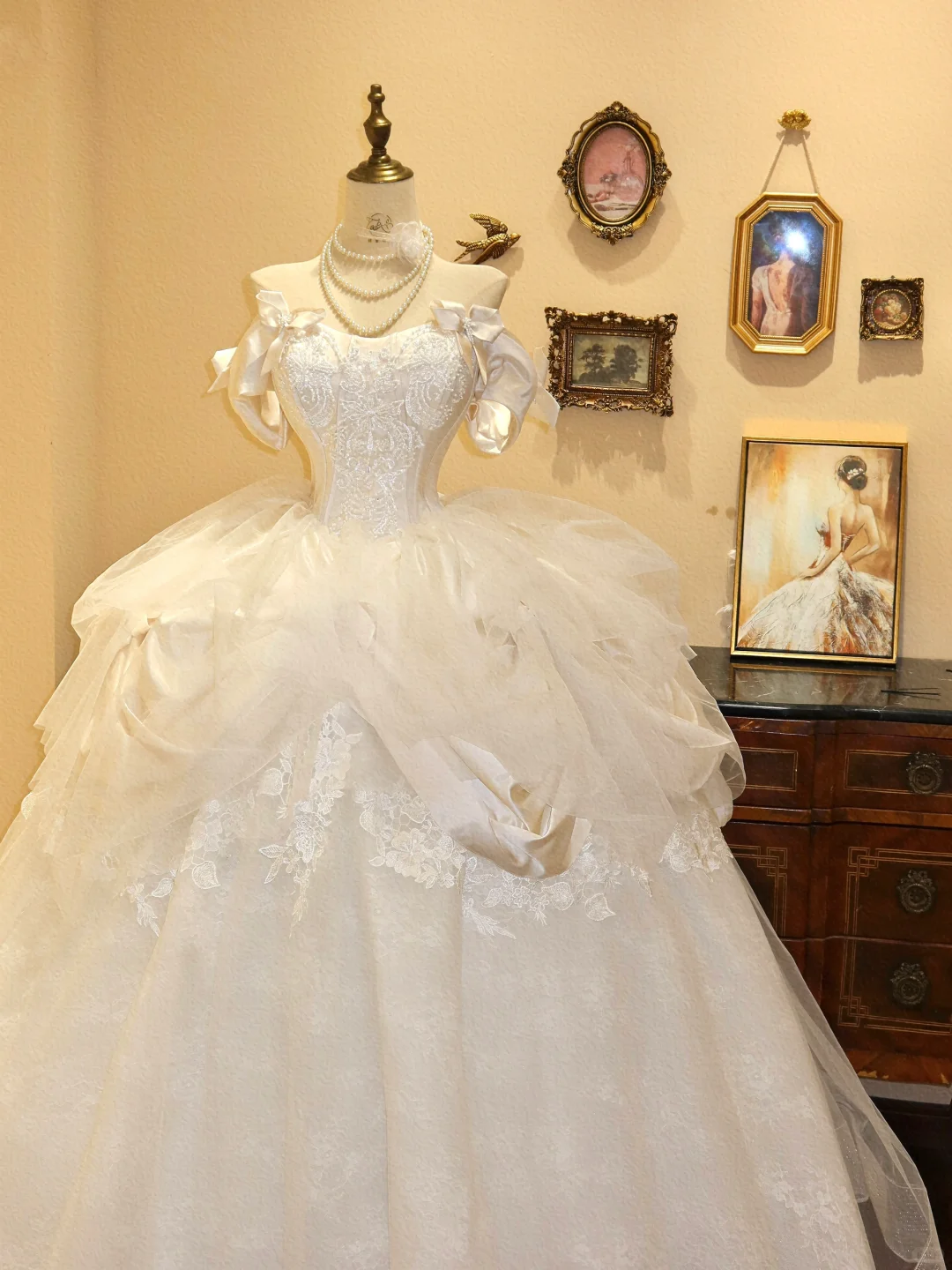 Stunning Ball Gown Off the Shoulder Lace Tulle Long Prom Dress Wedding Dress DP6997