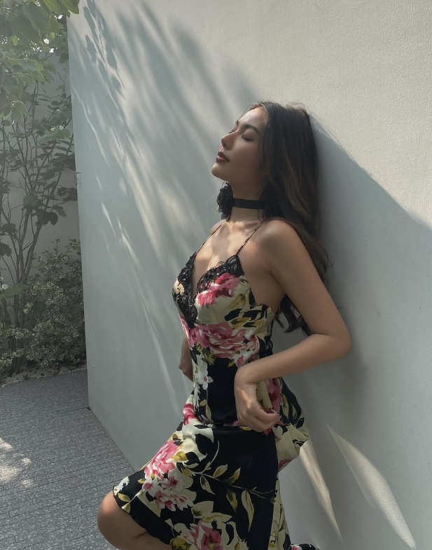 Vintage Sheath Spaghetti Straps V Neck Print Floral Satin Evening Dress Party Dress DP1597