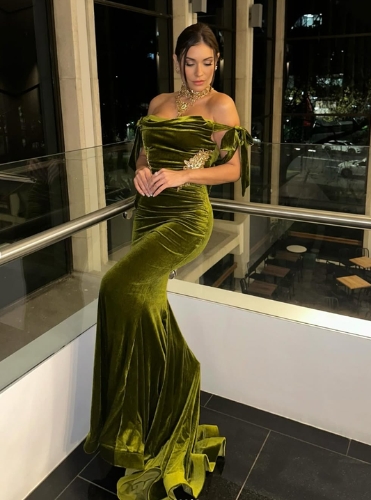 Elegant Mermaid Off the Shoulder Green Velvet Prom Dress Evening Dress DP1594