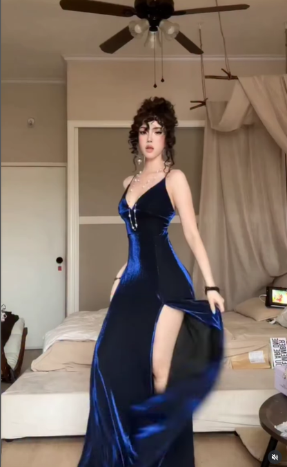 Navy Blue Mermaid Spaghetti Strap Velvet Prom Dress with Slit DP4363