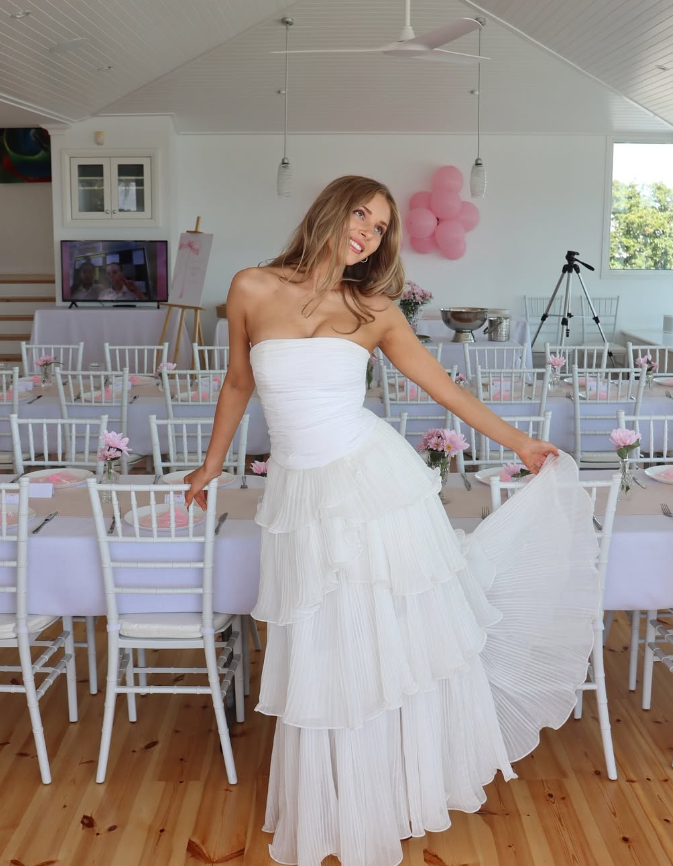 Gentle A Line Strapless Tiered White Chiffon Prom Dress Evening Dress DP2007