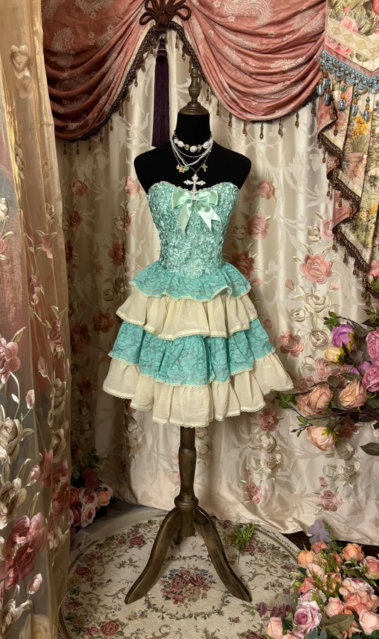 Blue Retro A Line Sweetheart Neck Layered Lace Homecoming Dress Cocktail Dress DP3180