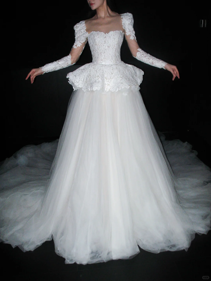 White Ball Gown Square Neck Exquisite Lace Tulle Long Wedding Dress DP8107