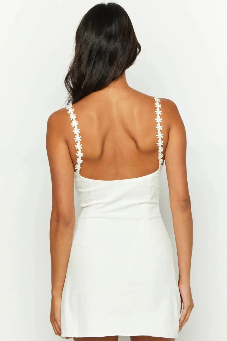 Chic Sheath Spaghetti Straps White Satin Short Homecoming Dress with Appliques DP7345