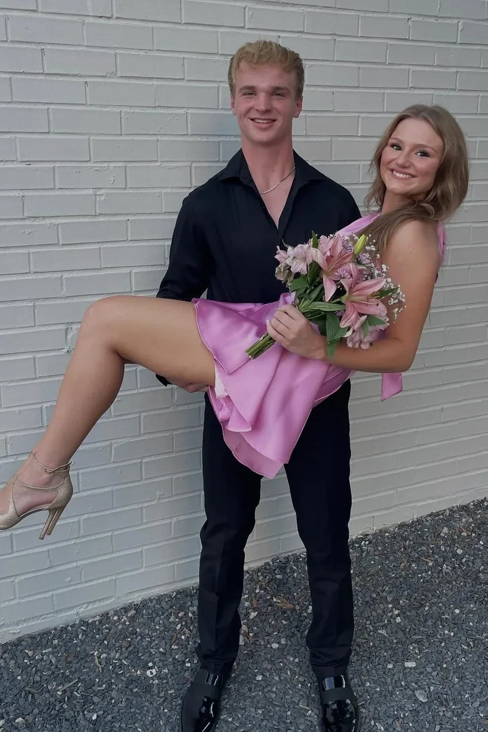 Cute A Line Halter Neck Pink Short Homecoming Dress with Open Back DP7287