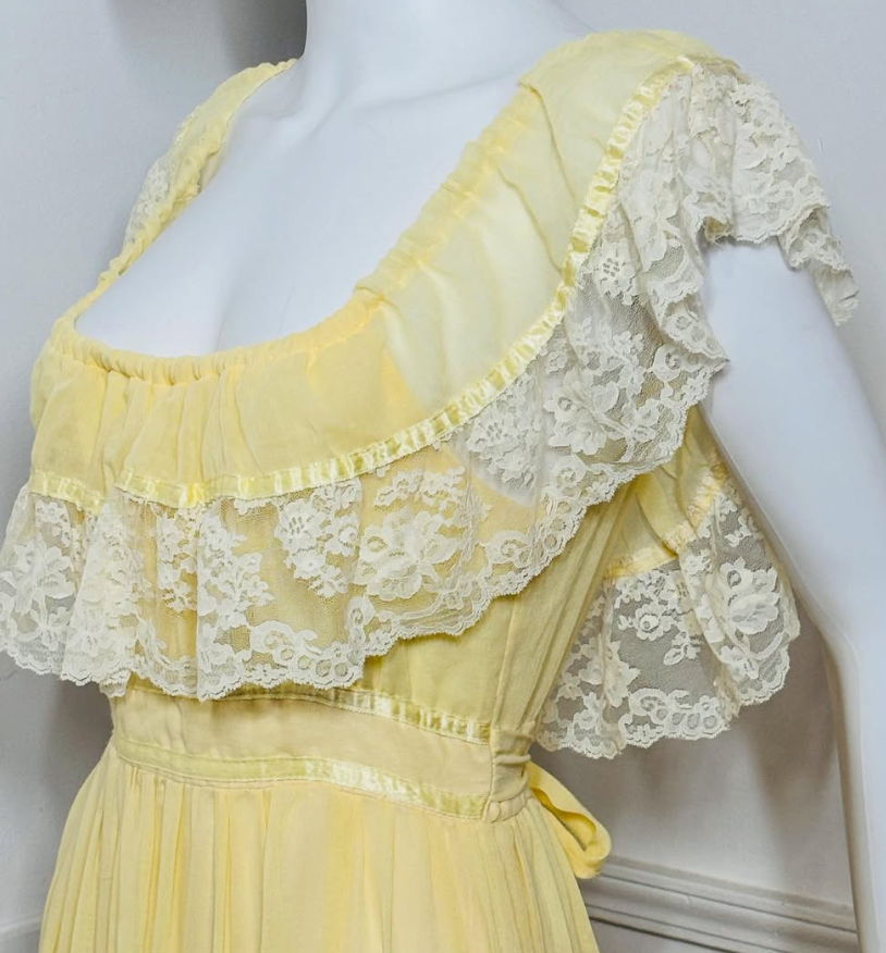 1970s Pale Light Yellow Tulle Lace Vintage Prom Dress Outfits DP3397