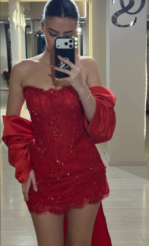 Sexy Red Bow Sheath Strapless Beaded Lace Short Prom Dress Birthday Party Dress DP4912