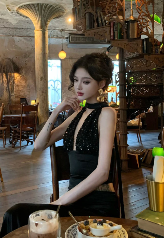 Black Sexy Two Piece Halter Sequin Satin Long Prom Dress Evening Dress Party Dress DP3136