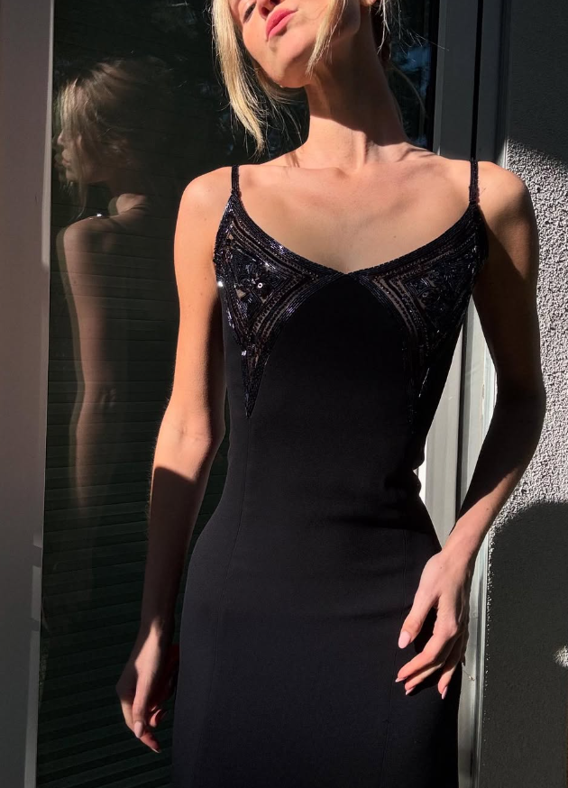 Elegant Sheath Spaghetti Strap Black Sequin Satin Prom Dress Evening Dress DP2084