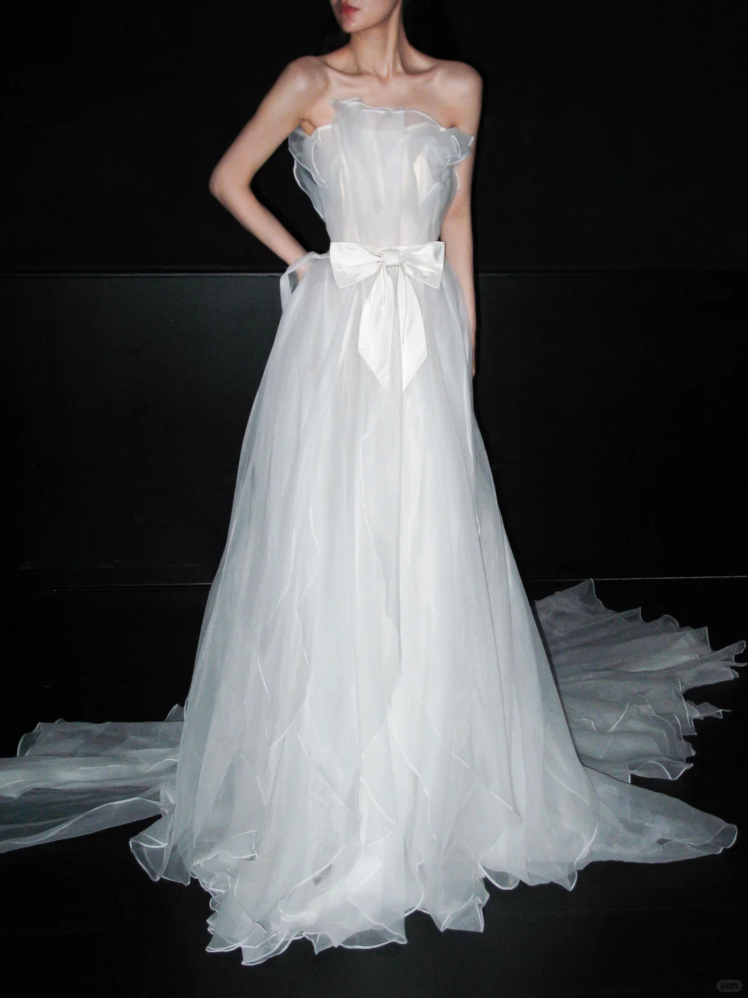 Gentle Flowy A Line Strapless White Tulle Long Wedding Dress DP6380