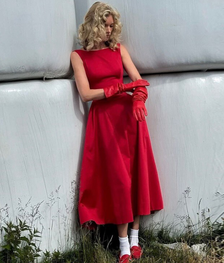 Cute Red A Line Round Neck Satin Open Back Prom Dress Outfits DP4252