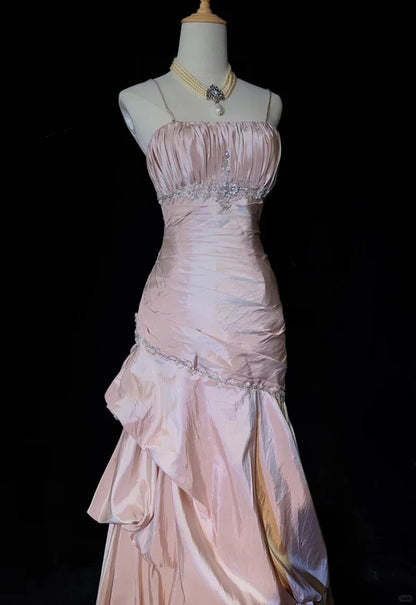 Gentle Pink Mermaid Evening Dress Spaghetti Straps Satin Layered Pleated Prom Dress with Beading DP2669