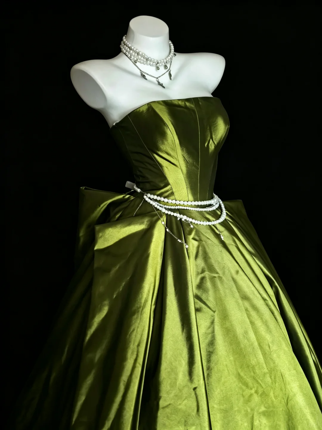 Elegant Green A Line Strapless Satin Prom Dress Party Evening Dress DP5349