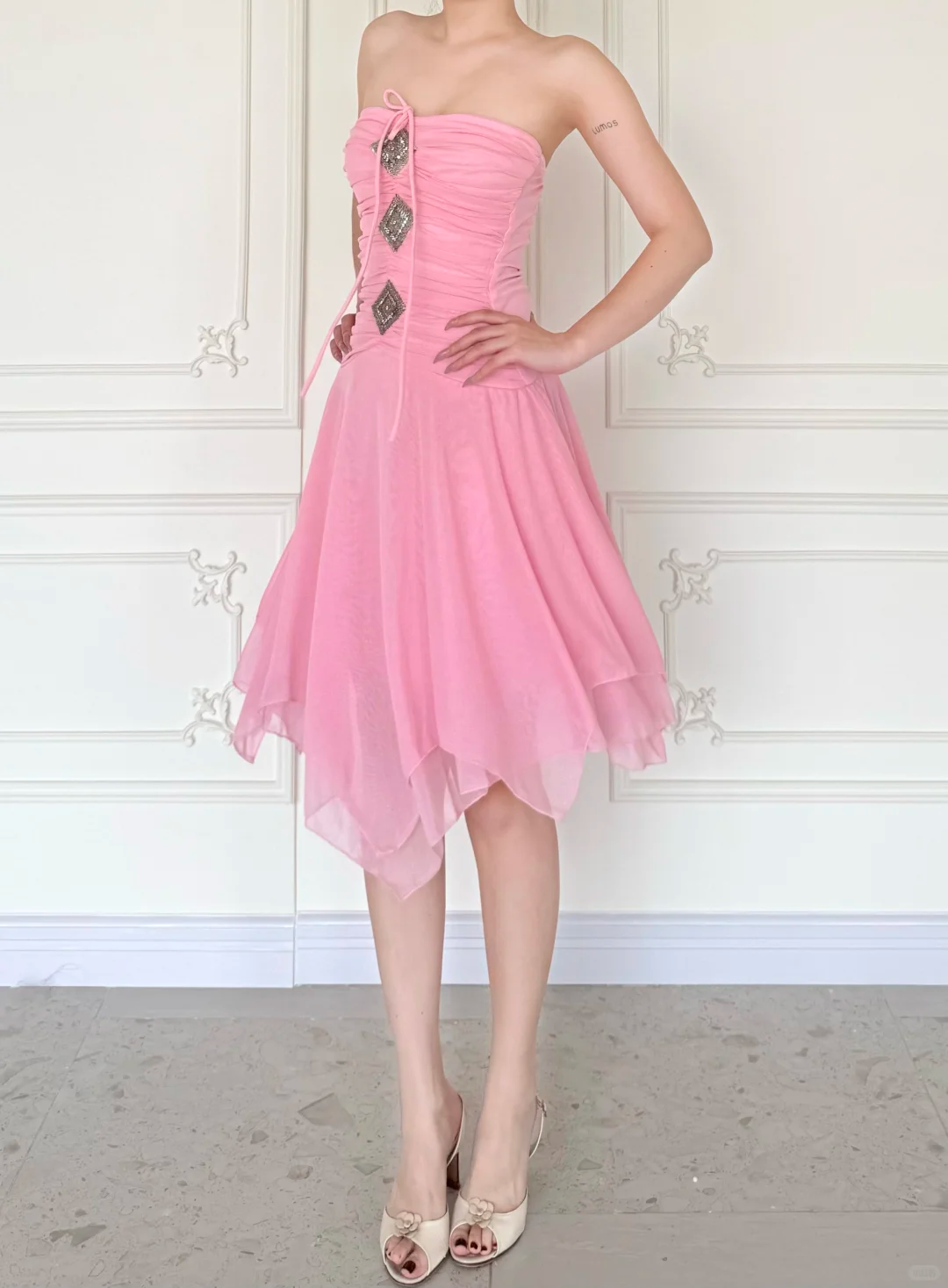 Vintage A Line Strapless Sweety Pink Chiffon Homecoming Dress Outfits DP5136