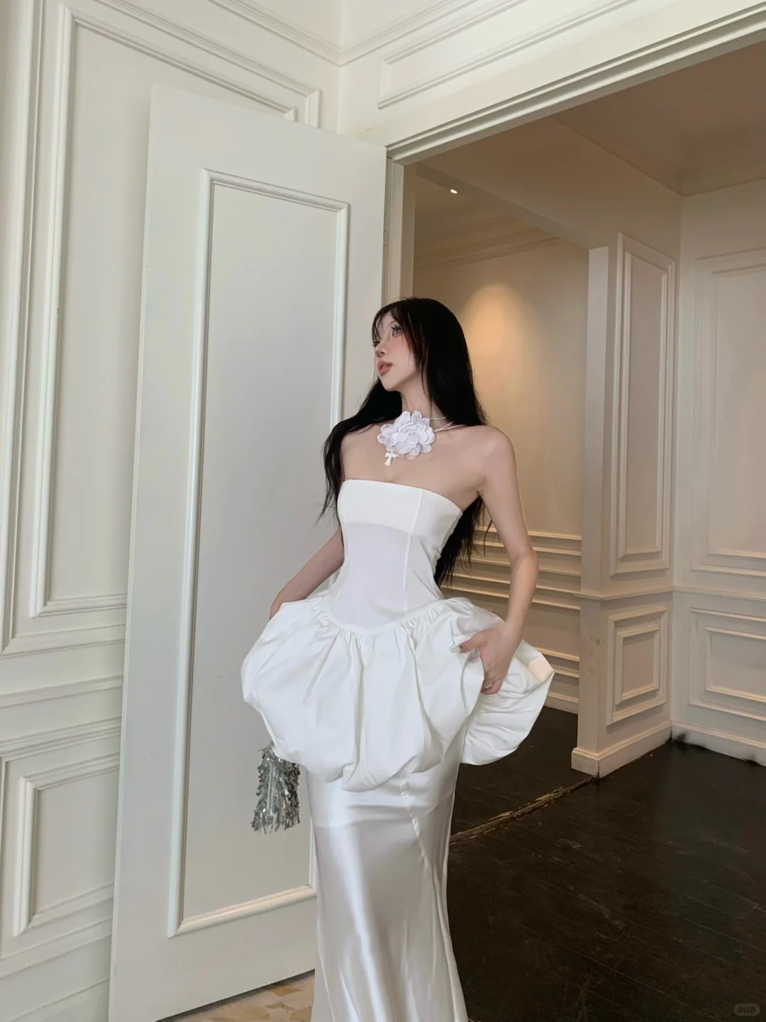 Unique Mermaid Strapless White Satin Prom Dress Evening Dress DP3846