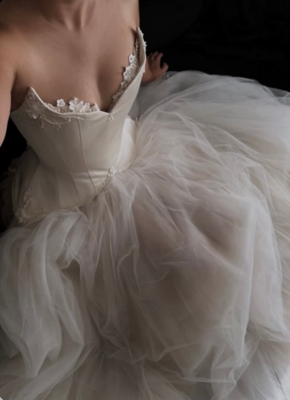 Romantic A Line Strapless Appliques Satin Tulle Long Prom Dress Wedding Dress DP6562