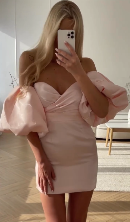 Sweety Sheath Sweetheart Neck Pink Satin Short Homecoming Dress Outfits DP4676