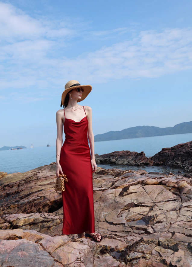 Elegant Sheath Spaghetti Strap Burgundy Satin Open Back Evening Dress Party Dress DP3403