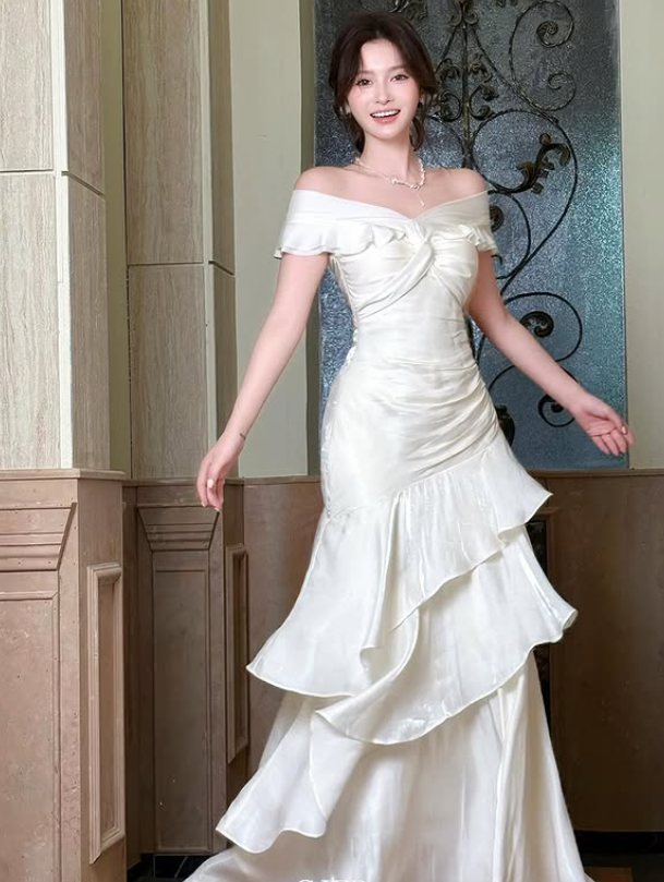 Gentle Apricot Mermaid Layered Satin Prom Dress Evening Dress DP5419