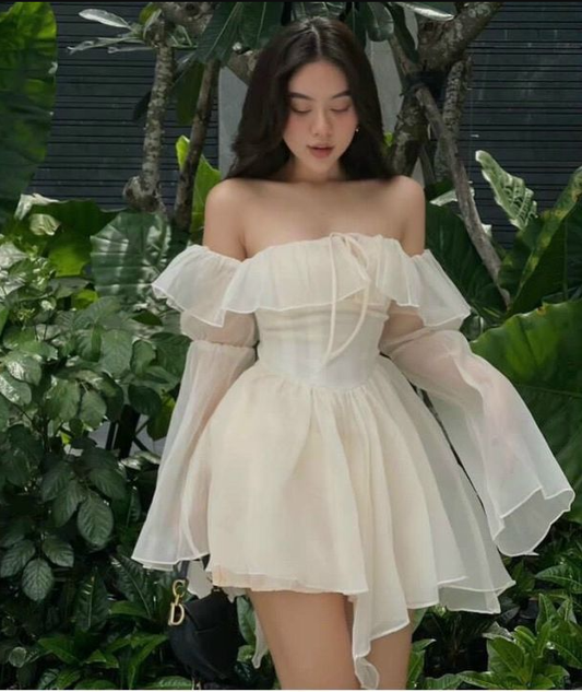 Gentle A Line Long Sleeve Chiffon Mini Homecoming Dress DP2783