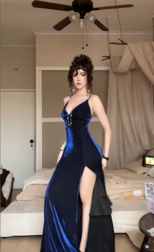 Navy Blue Mermaid Spaghetti Strap Velvet Prom Dress with Slit DP4363