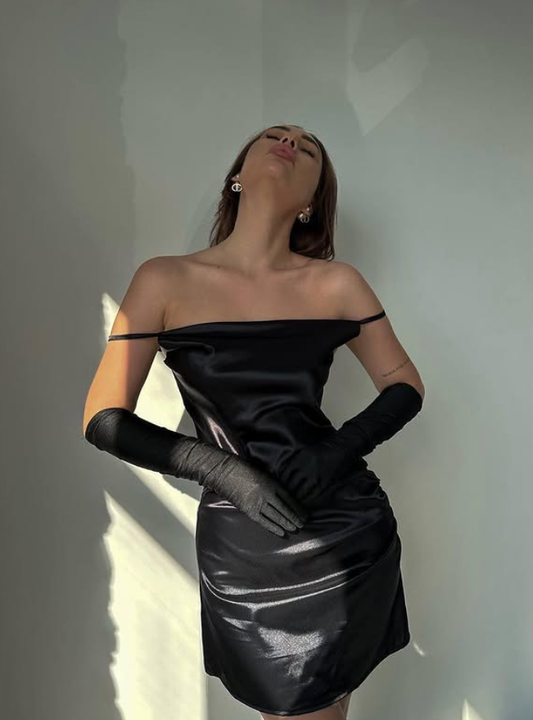 Classic Black A Line Spaghetti Strap Satin Short Homecoming Dress Outfits DP3886