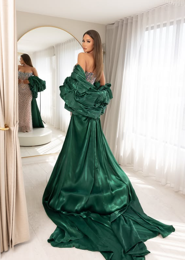 Luxurious Sheath Strapless Shiny Rhinestone Nude Tulle Green Satin Prom Dress DP6201