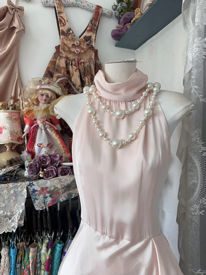 Simple Vintage A Line Halter Light Pink Satin Prom Dress Outfits DP4865