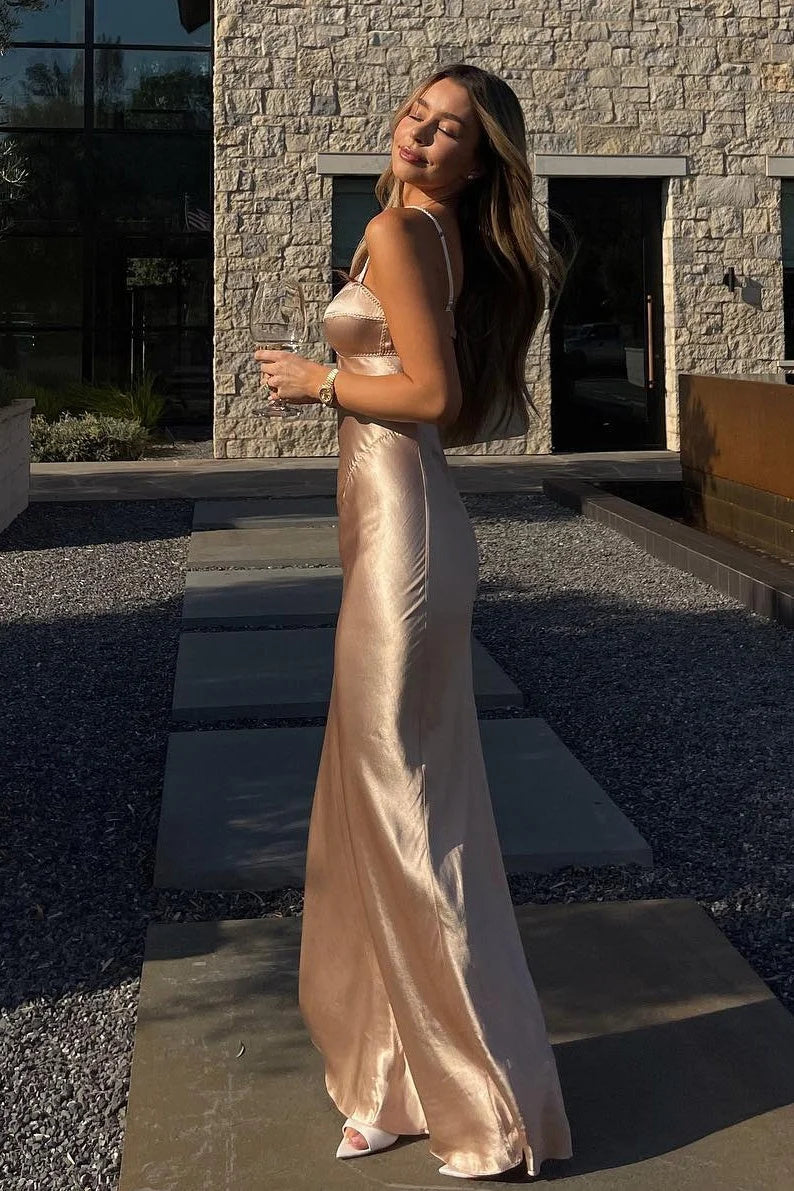 Hot Sheath Spaghetti Straps Champagne Long Party Dress with Open Back DP7455
