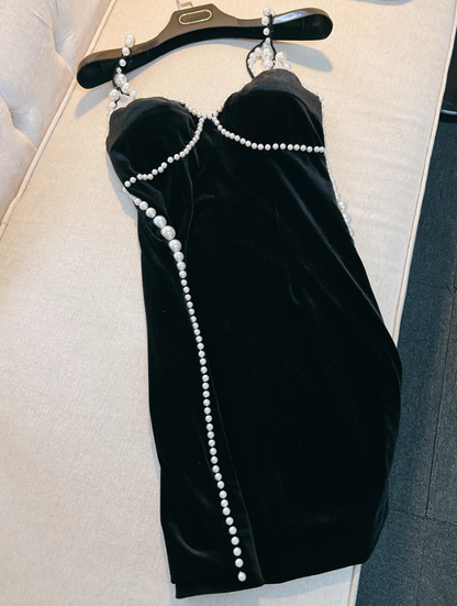 Elegangt A Line Spaghetti Straps Purple Black Velvet Prom Dress Party Dress Date Dress DP4457