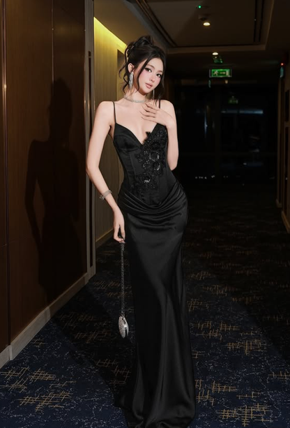Sexy Black Sheath Spaghetti Strap Appliques Satin Prom Dress Evening Dress DP5914