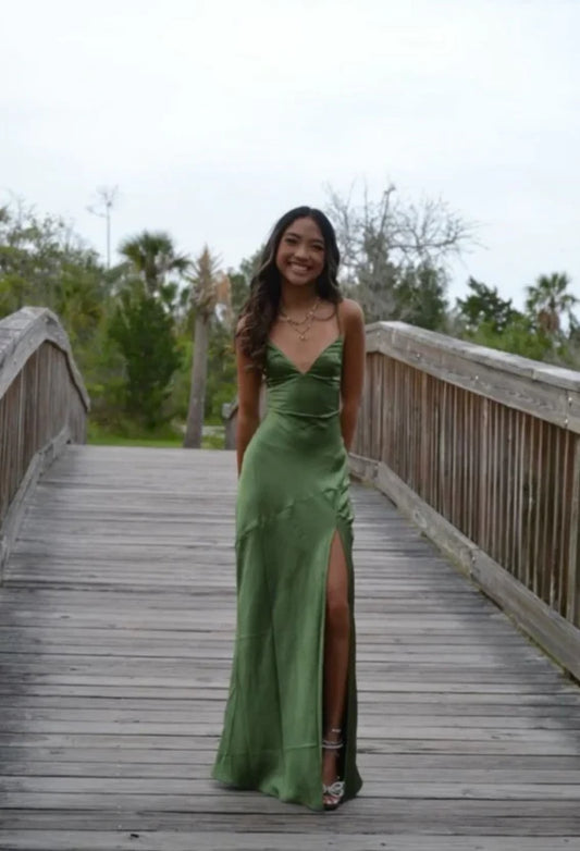 Charming Mermaid Spaghetti Straps V Neck Green Satin Slit Long Prom Dress Evening Dress DP1722