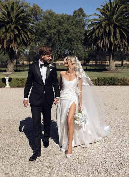 Simple A Line Strapless White Pelated Satin Wedding Dress with Slit DP5295
