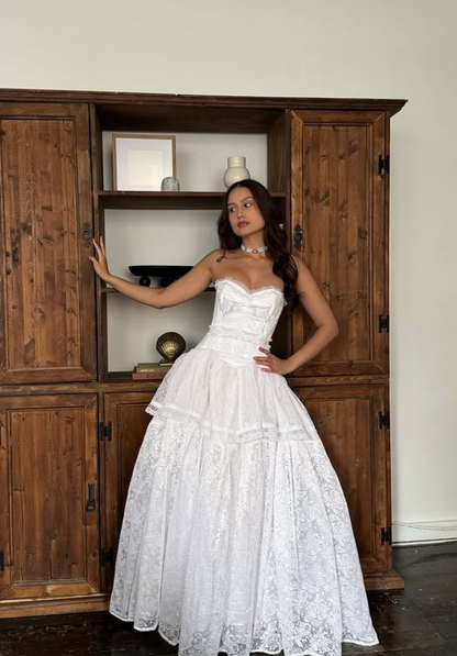 1960s A Line Sweetheart Neck White Lace Satin Wedding Dress DP5293