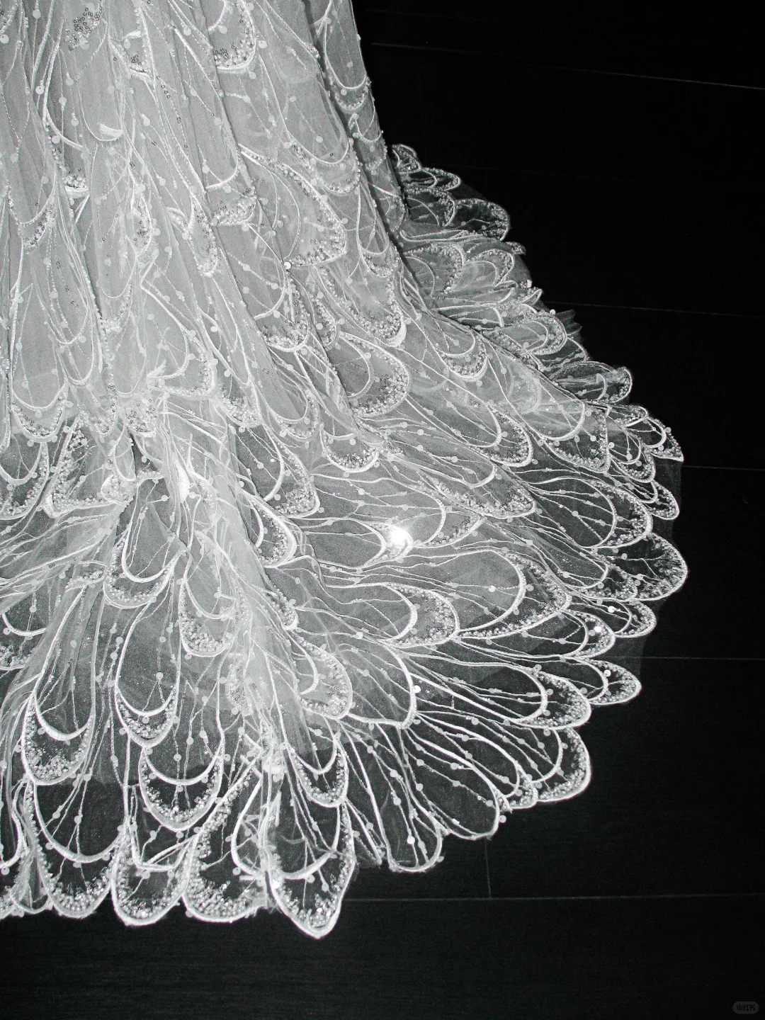Cute A Line Sweetheart Neck Bow Beaded White Lace Satin Wedding Dress DP5306