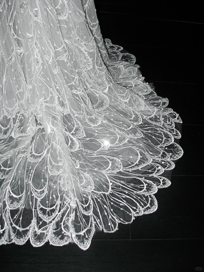 Cute A Line Sweetheart Neck Bow Beaded White Lace Satin Wedding Dress DP5306