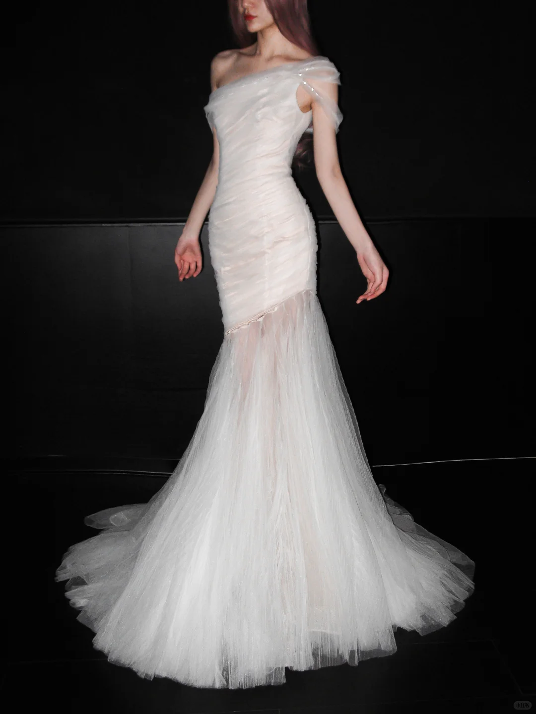 Dreamy Mermaid One Shoulder Tulle Wedding Dress DP5205