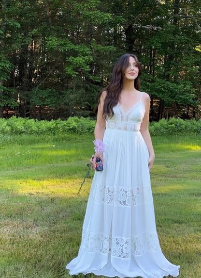Simple Elegant A Line Spaghetti Straps White Lace Chiffon Prom Dress Outfits DP4926