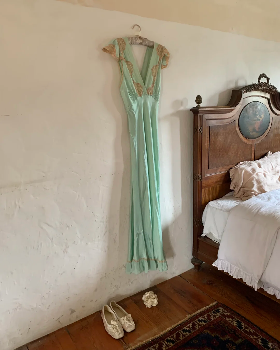 Vintage Simple A Line V Neck Green Satin Long Prom Dress Evening Dress DP6459