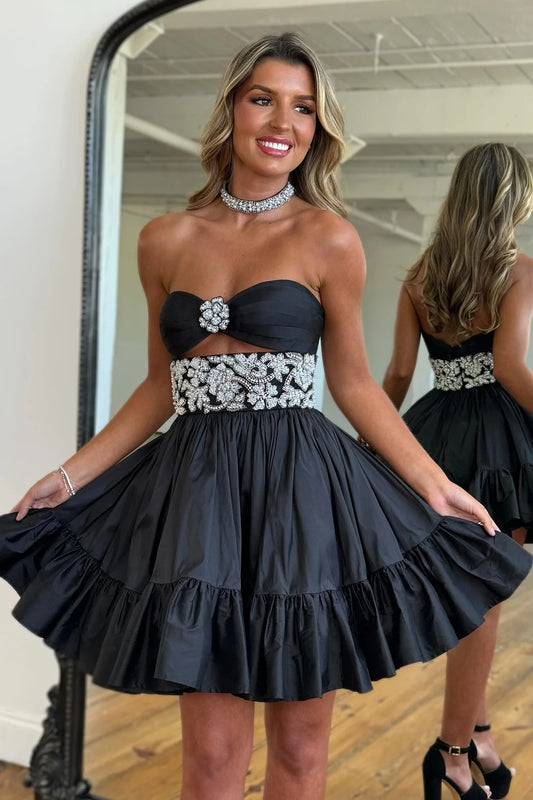 Gorgeous A Line Sweetheart Black Short Homecoming Dress with Beading DP7340