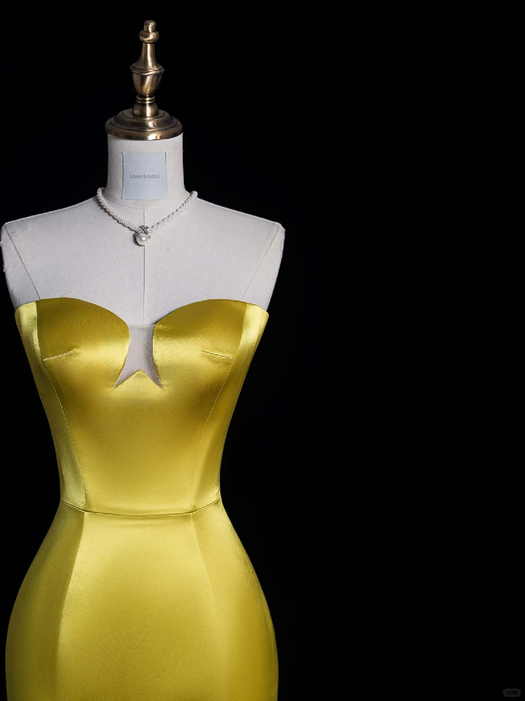 Elegant Sheath Sweetheart Neck Yellow Feather Satin Long Prom Dress Evening Dress DP1948