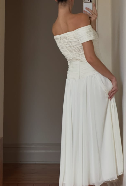 Vintage A Line V Neck Ivory Pleated Chiffon Prom Dress Wedding Dress DP7698